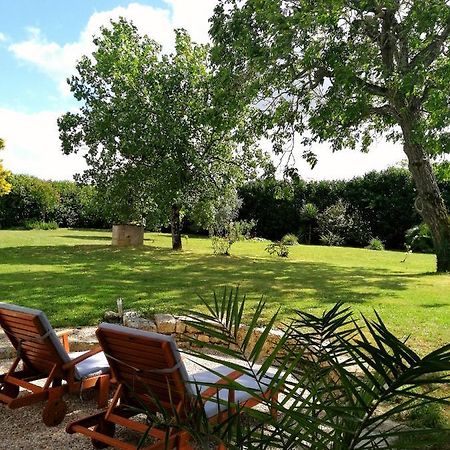 Gite Dans Une Ambiance Vegetale Avec Spa Privatif Jazennes Exteriör bild